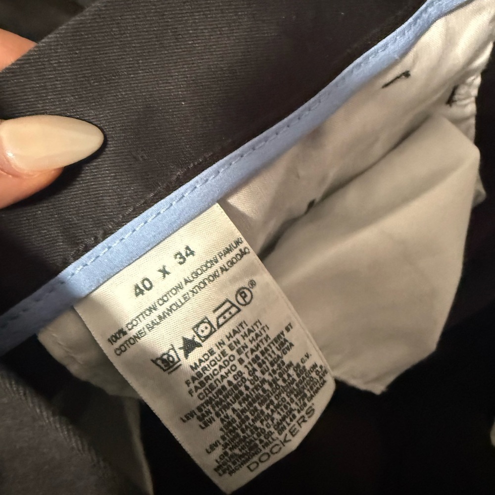 Dockers Men's Navy Dress Pants 40x34 classic fit - Picture 6 of 6